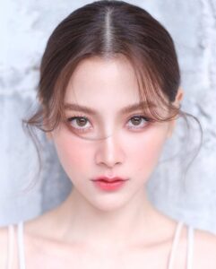 dáng chân mày đẹp