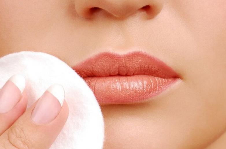 bai_vietcach_nhan_biet_4_dau_hieu_phun_moi_thanh_cong_html_4_82fc8f6e94 Cách nhận biết 4 dấu hiệu phun môi thành công 4