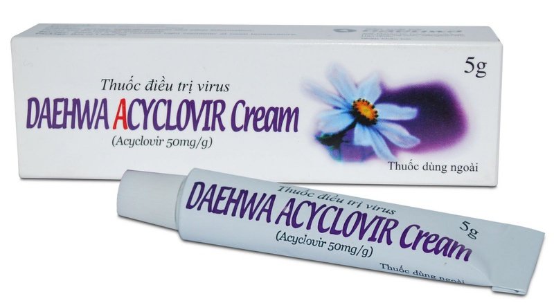 cach_boi_acyclovir_sau_phun_moi_1_6659f71a84 Thuốc bôi Acyclovir hình ảnh