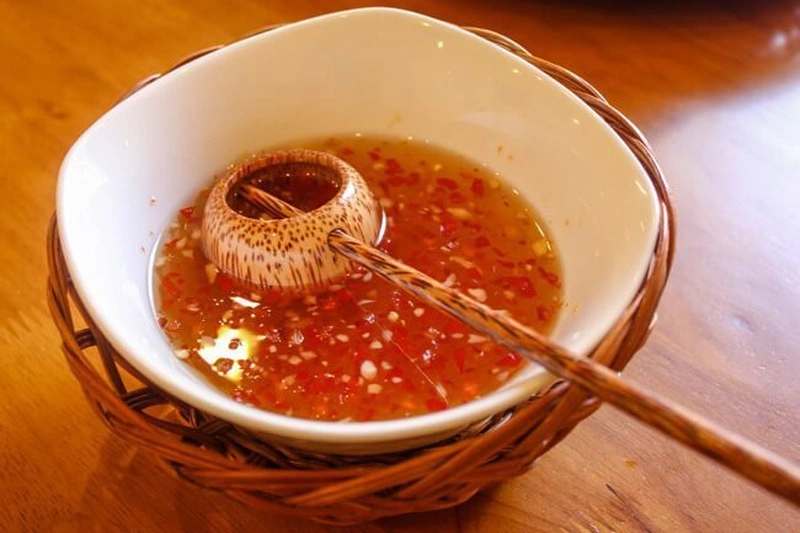chuyen_gia_giai_dap_xam_moi_can_kieng_nuoc_mam_trong_bao_lau_1_90f68fd183-1 Chuyên gia giải đáp xăm môi cần kiêng nước mắm trong bao lâu 1
