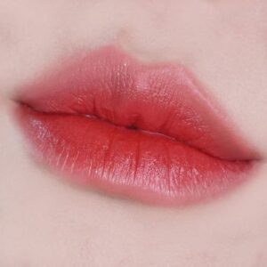 Phun môi theo tone da – công thức chọn màu chuẩn