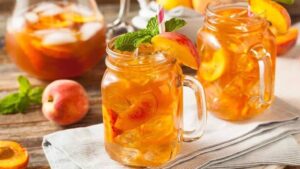 Xăm môi uống trà đào