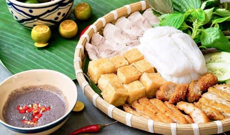 hoi_dap_xam_moi_an_bun_dau_mam_tom_duoc_khong_4_894e2408ce Xăm môi ăn bún đậu mắm tôm được không?