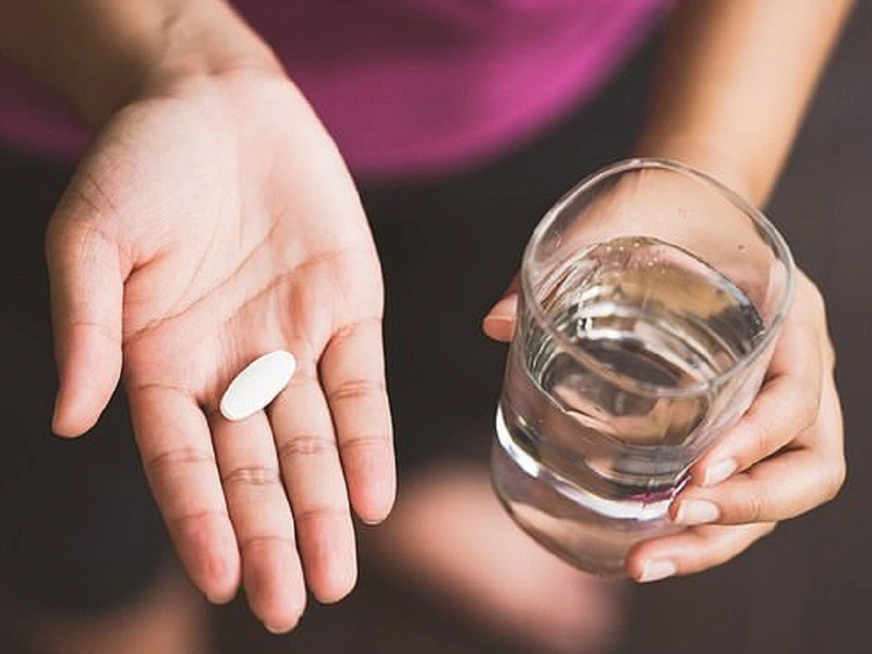 Sử dụng thuốc uống từ 3-5 ngày liên tiếp để điều trị