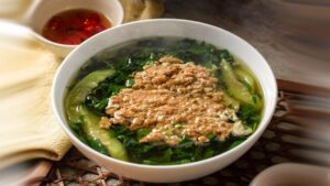 Xăm môi ăn cua đồng