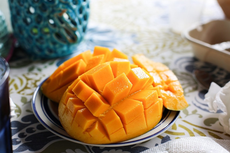Xoài là một loại trái cây nhiệt đới không chỉ thơm ngon bổ dưỡng mà còn giàu dưỡng chất Xoài là một loại trái cây nhiệt đới không chỉ thơm ngon bổ dưỡng mà còn giàu dưỡng chất