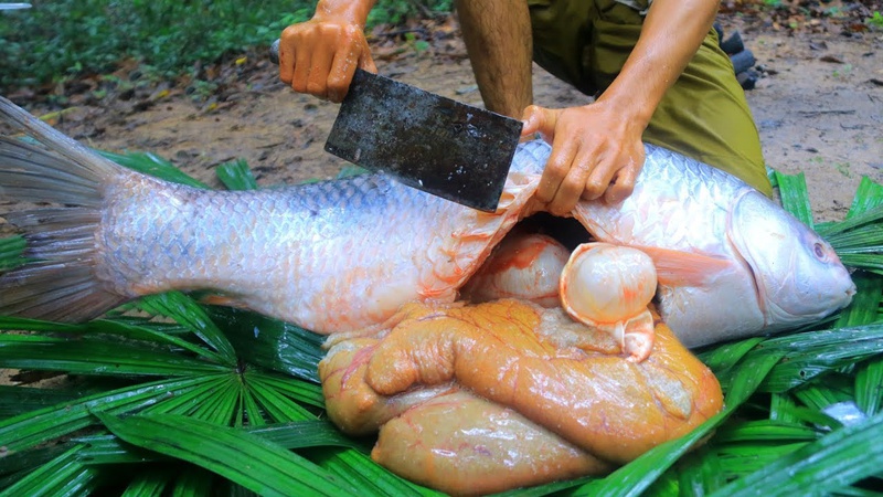 xam_moi_co_duoc_an_trung_ca_khong_2_a3c0b90477 xăm môi có được ăn trứng cá không 2