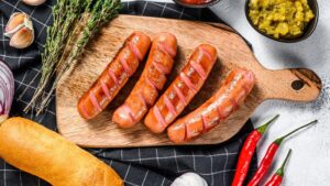 xam moi co duoc an xuc xich khong xam moi kieng an gi ydxms 1669003160 580988d056 1