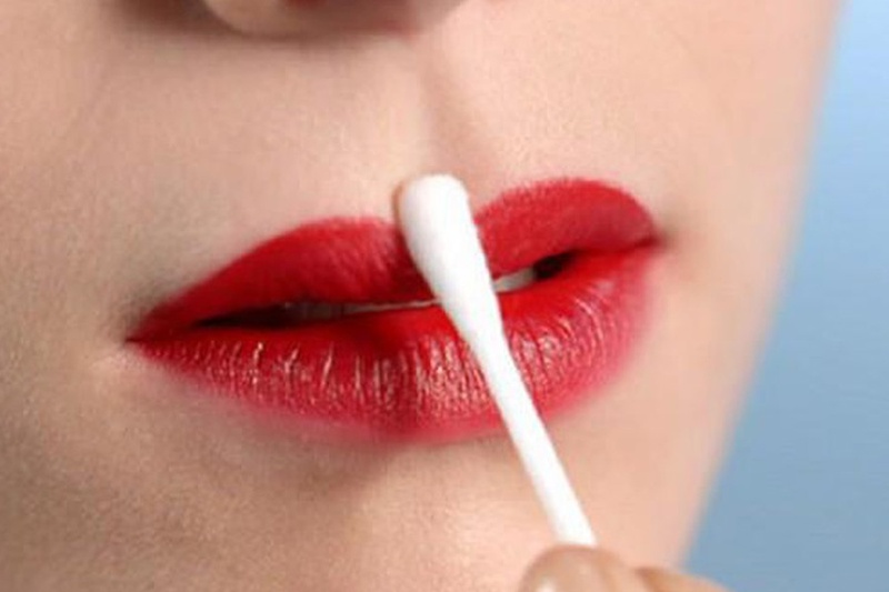 xam_moi_kieng_nuoc_bao_lau2_c497ed6e8c Sau khi xăm môi cần chú ý những gì?