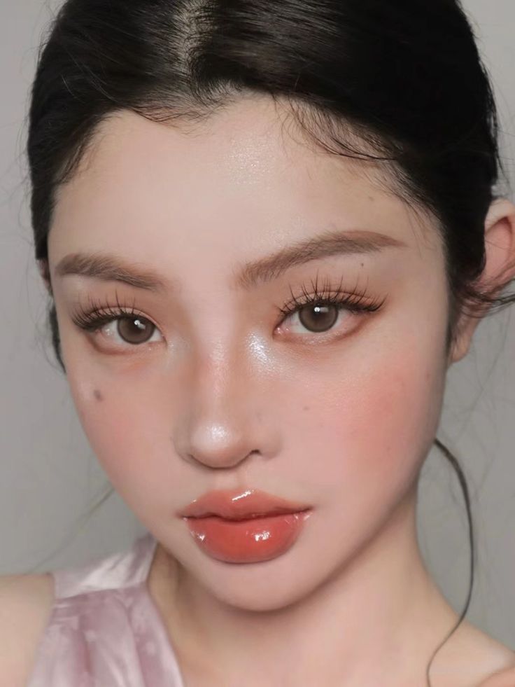 Phun lông mày nâu cà phê là gì? Phun lông mày nâu cà phê là gì?