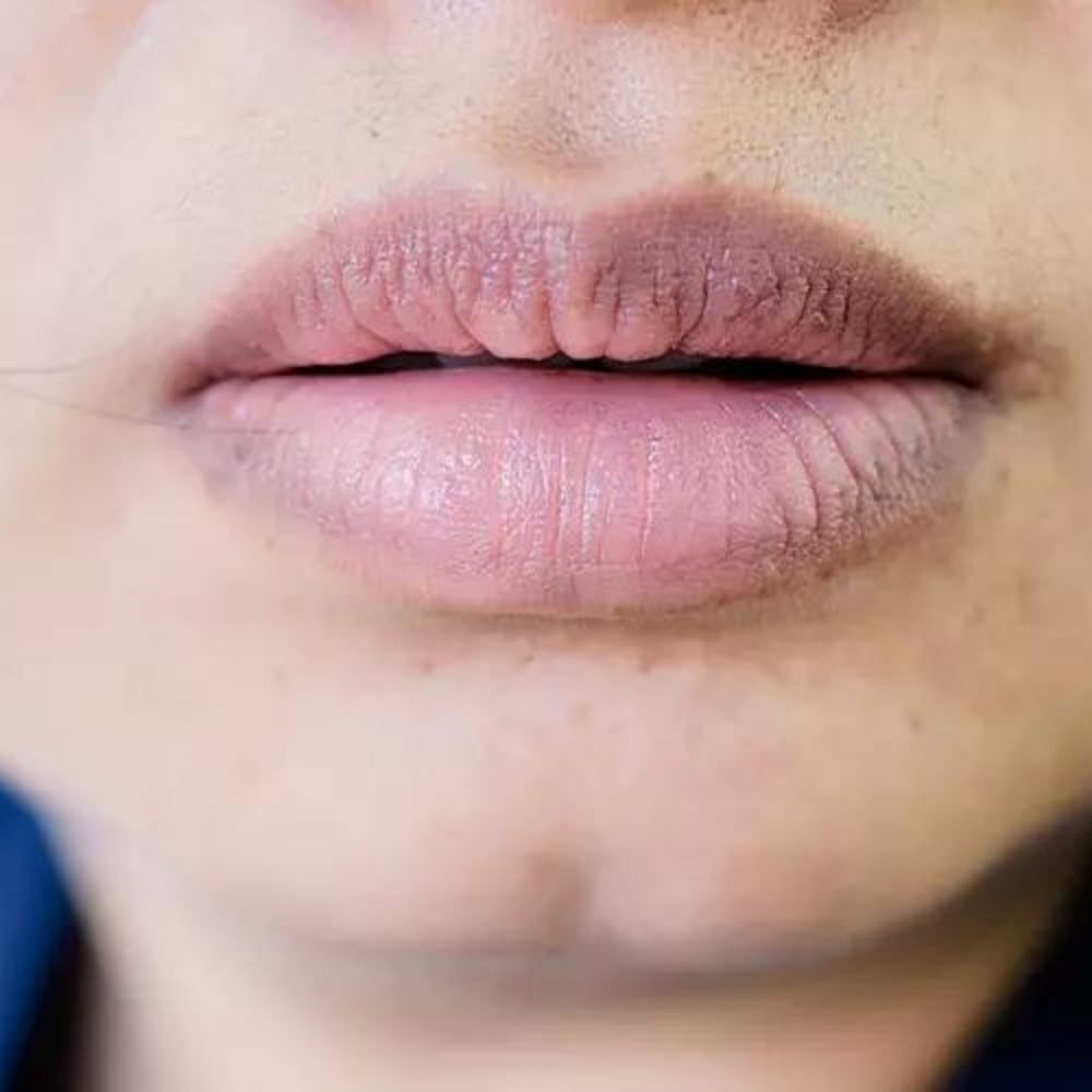 Tại sao phun môi màu hồng đất lại được ưa chuộng nhất hiện nay? 6 Môi thâm dùng son màu