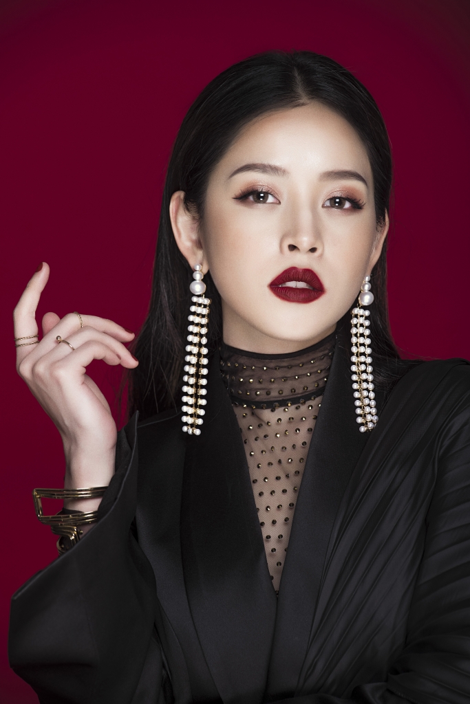 Phun môi màu đỏ rượu kết hợp trang điểm – Bí kíp nổi bật mọi ánh nhìn 4 3820 TN2 2375