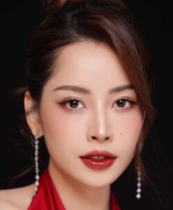 Phun lông mày màu đen là gì?