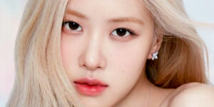 Phun mí mở tròng là gì?