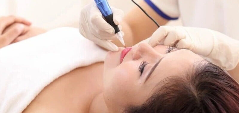 Bị tiểu đường xăm môi có được không? Cần phải lưu ý điều gì? 1 bi tieu duong co xam moi duoc khong 02 662f190f6f820 e1757732124776