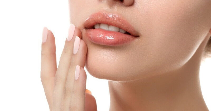 Bị tiểu đường xăm môi có được không? Cần phải lưu ý điều gì? 4 bi tieu duong co xam moi duoc khong 04 662f191192052 e1757731747543
