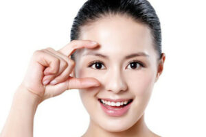 Cắt mí ăn nước tương có được không? Cần kiêng bao lâu?