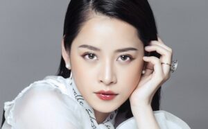 Phun mí mắt màu nâu đen là gì?