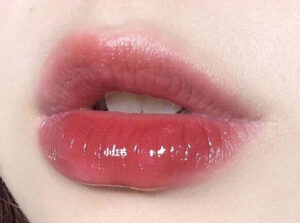 Phun môi Hàn Quốc