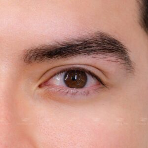 Phun lông mày màu đen cho nam giới