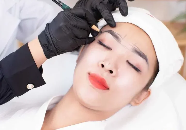 Định hình chân mày là gì? Cách định hình dáng chân mày chuẩn 6 dinh hinh chan may 5 681d726d4a31b 768x768 1 e1759128714459
