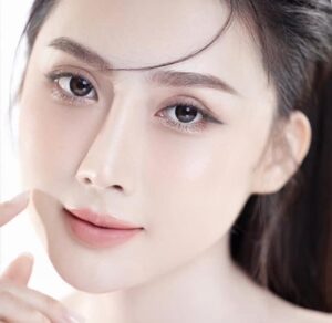 Mày Hairstroke phong thủy cho người mệnh Thổ