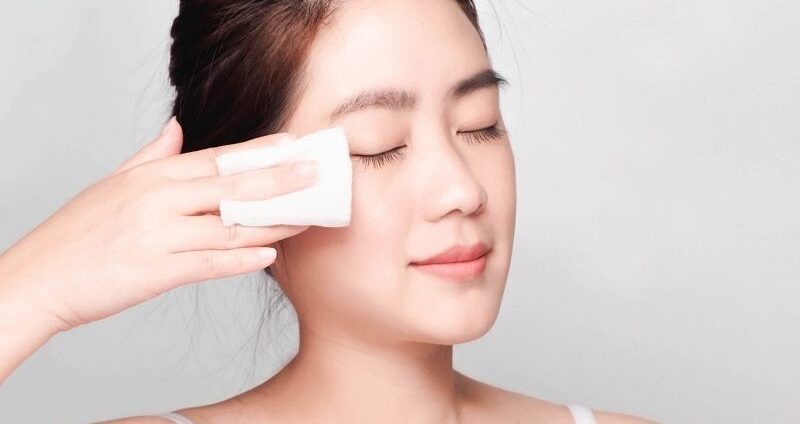 Dùng mascara sau uốn mi: có cần thiết không? 3 dr eyelid 7 e1758854769384