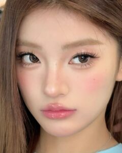 Phun lông mày nâu cà phê là gì?