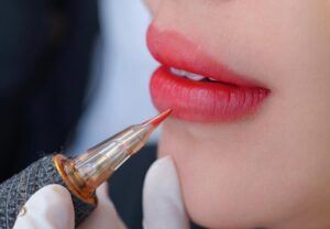 Xăm môi uống thuốc bắc