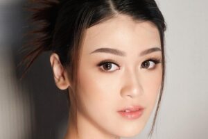 Phun mí mở tròng là gì?