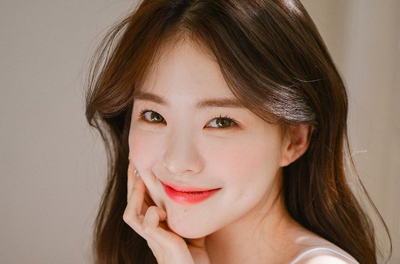 Top 5 lý do bạn nên chọn xăm lông mày màu nâu đồng 2 long may mau nau tay 8
