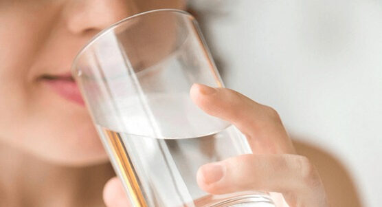 Quá trình phục hồi sau phun môi như thế nào? Các mốc thời gian bạn cần biết 6 ngua vien moi sau khi xam 4 6618953fe58c5 e1763363434149