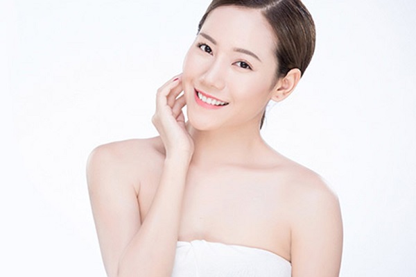 Xăm lông mày màu xám đậm có bị già không? Có nên làm không? 3 nhung dieu can biet truoc khi bat dau duon 1585379421108