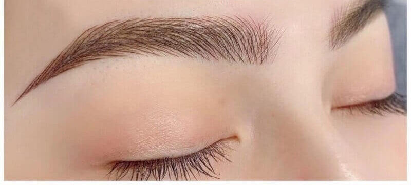 Phun mày màu nâu cà phê có đẹp không? Bí quyết chọn màu mày chuẩn cho từng gương mặt 1 phun may nau ca phe 4 665d323c0444a e1757918067531