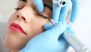 Phun xăm có nên dặm lại không