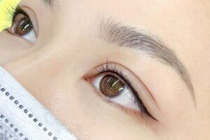 Phun mí mở tròng là gì?