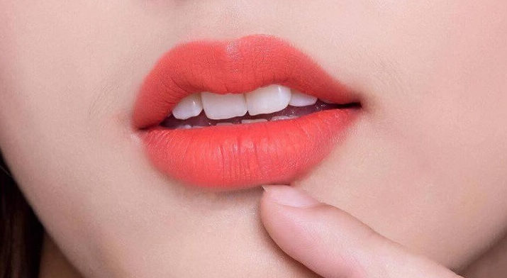 Phun môi công nghệ Châu Âu – Giữ màu môi lâu dài và tự nhiên 9 phun moi cong nghe chau Au 11 e1757753321837