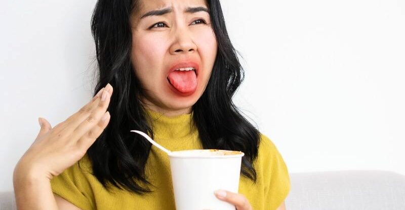 Phun xăm bị loang màu phải làm sao? Bí quyết khắc phục triệt để 2 phun moi xong co duoc an tuong ot khong 2 6731678ec01d2 e1757669604394