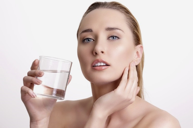 Top 12 cách giảm đau khi phun môi hiệu quả nhất 4 Phun môi nên uống nước