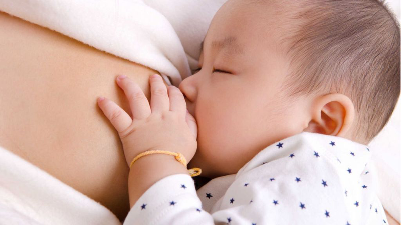 Xăm nhũ hoa: Có nên thực hiện hay không? 1