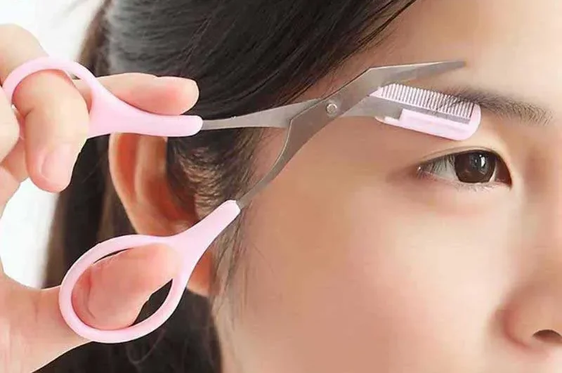 Ý nghĩa tướng số lông mày dài hơn mắt tốt hay xấu? 7 xem tuong long may phu nu 15 e1758943179755