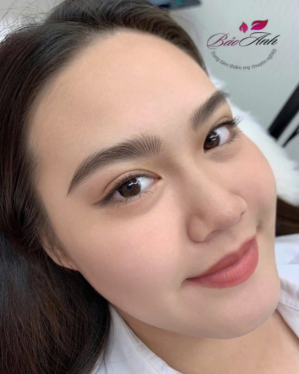 Phun Môi Bao Lâu Thì Ăn Uống Bình Thường? Giải Đáp Chi Tiết Từ Chuyên Gia 4 Môi của chị Hạnh sau khi kiêng ăn kỹ 1 tuần
