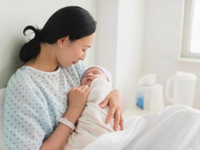 Bí quyết làm đẹp sau sinh an toàn cho mẹ bỉm 1 20191112 144443 438165 sau sinh.max 1800x1800 1