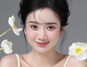 Phun mí giúp cân đối khuôn mặt tròn ra sao?