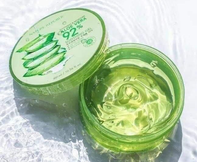 Sau phun mí có nên dưỡng ẩm bằng lô hội tươi? 5 9a55aa66e392e93539dd37237475ea4a e1760198282365