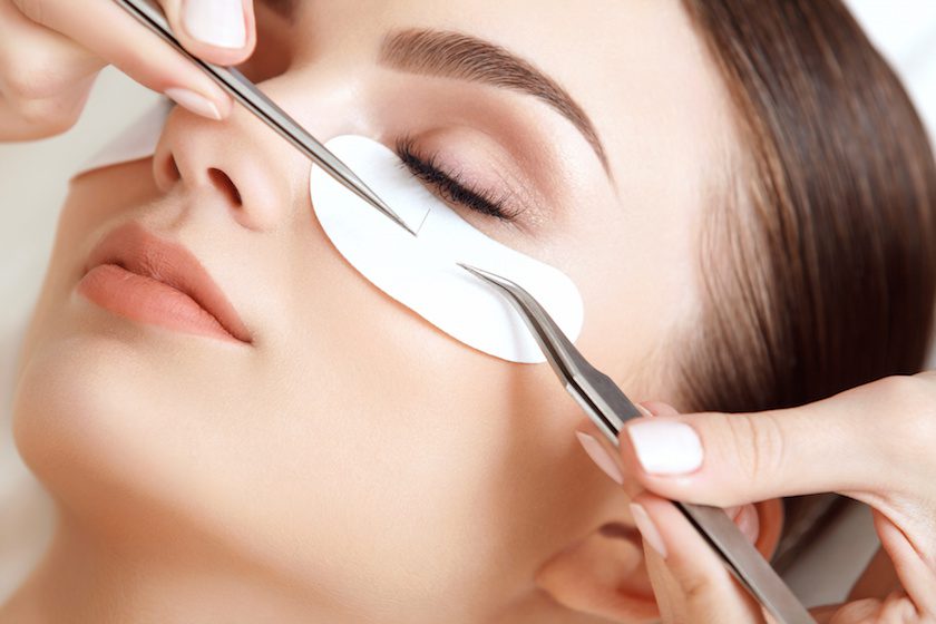 Phun mí nên đi cùng phun môi hay nối mi để đẹp nhất? 3 McAllister Spa Eyelash Extensions Best Miami Beach2
