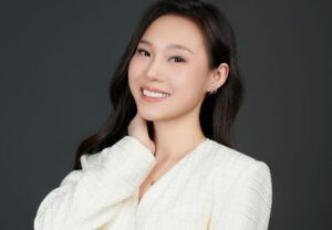 “Phun mí minimal” – trào lưu làm đẹp mới của dân văn phòng?