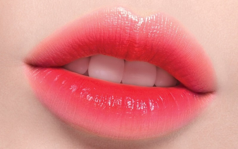 Phun môi Ombre trước Tết bao lâu thì đẹp? Chuyên gia giải đáp chi tiết