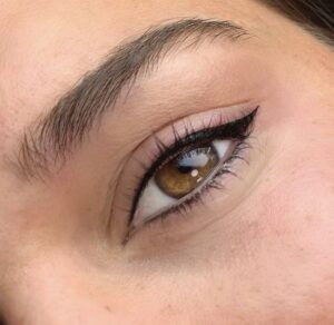 Phun mí cat-eye có thật sự phù hợp với người châu Á?