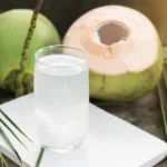 Hỏi và đáp: Tiêm filler uống nước dừa được không?